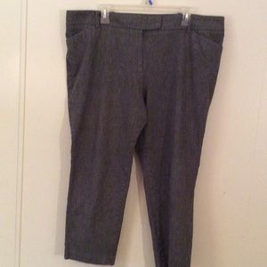 🌺SOLD🌺Mossimo| Grey Dress Capris, Size 18W